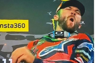 Eli Tomac breaks trophy and front tooth in Daytona Supercross celebration gone wrong