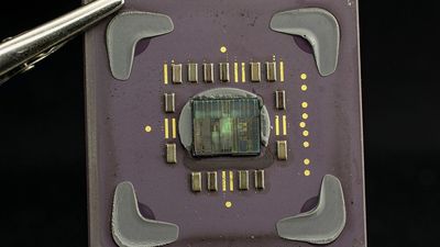AMD’s K6-III ‘Sharptooth’ debuted this week in 1999 with on-die L2 cache to savage the Intel Pentium II — it also held the line against the Pentium III