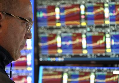 Dow futures fall 350 points on U.S.-Iran conflict, but oil prices pare gains as Trump hints at sanctions relief for new leadership