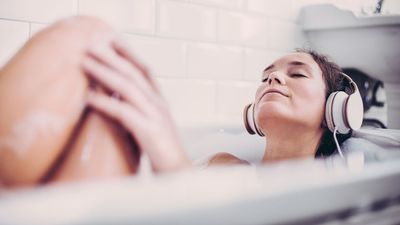 Forget cold showers after a workout — according to an exercise scientist, 'the evidence to support that in terms of muscle regeneration is really lacking'
