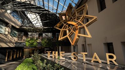 Casino operator's cash stocks dwindle after big loss