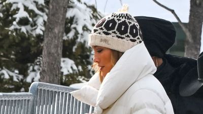 Jennifer Lopez’s heeled UGG boots are the casual staple that will elevate every outfit this spring