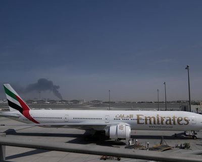 Afternoon Update: Australians in Middle East travel limbo; Pauline Hanson censured again; and Christina Applegate on life with MS