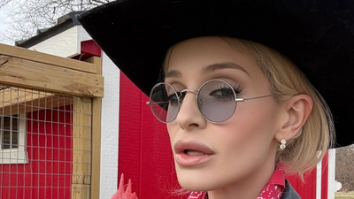 Kelly Osbourne's Alarming Weight Loss at the Brit Awards Explained as Sharon Osbourne Says 'She Can't Eat Right Now'