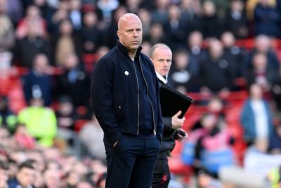 Liverpool: Arne Slot takes aim at Arsenal in new set-pieces verdict