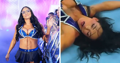 Pro Wrestler Kiana James Suffers Awkward Wardrobe Malfunction On Live TV