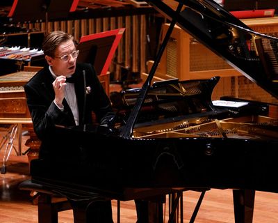 Philharmonia/ Schwarz/ Ólafsson review – a masterclass in pianissimo