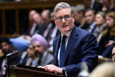 Starmer rejects Trump criticism over US-Israel strikes on Iran