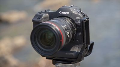 Are we about to see a NEW Canon EOS R3 Mark II that will beat all the competition?