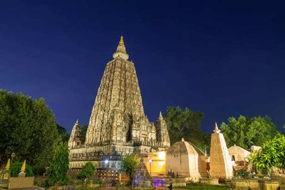 Do You Know the Secrets Behind These Famous Temple Prasads?