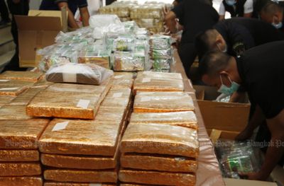 Two army officers arrested in drug probe