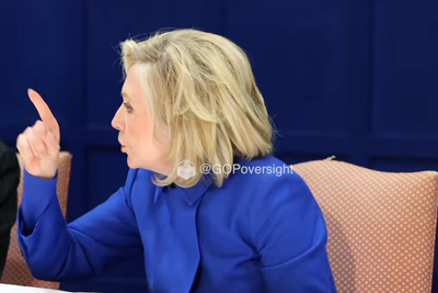 Furious Hillary Clinton calls halt to deposition after unauthorised photo leak