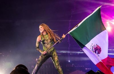 Shakira breaks record for largest concert ever staged at Mexico City’s Zócalo
