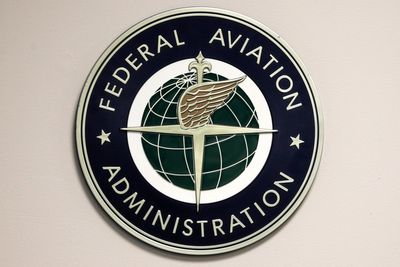 Small plane makes emergency landing in frigid Hudson River and the 2 people aboard swim to safety