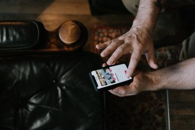 Modern Dating Scams: 7 Money Schemes Men Fall For on Apps Every Day