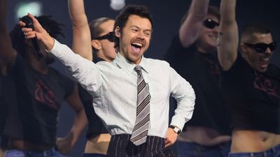 Lights Up: Harry Styles one-off cut price Manchester show is to be made into a Netflix Special