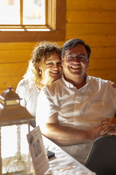 Dr. Sharon Richens: Elevating Cataract Care Through Expertise and Enduring Patient Relationships