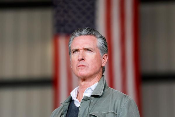 Can’t win? Drop out: California Democrats plead with governor hopefuls as party fears Republican surge