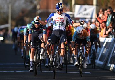Ename Samyn Classic: Jordi Meeus sprints to victory as late attacker Per Strand Hagenes caught in final kilometre