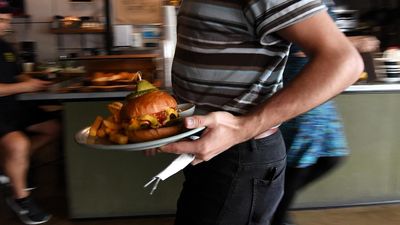 Unions demand an extra week of annual leave for workers