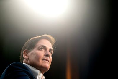 Trump promised lower drug prices. Here's how Congress virtually guaranteed the opposite