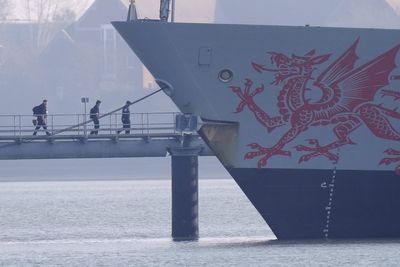 HMS Dragon may not sail to protect Cyprus until next week – report