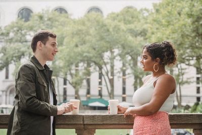 6 Small Things Women Pick Up On Within Seconds Of Meeting You