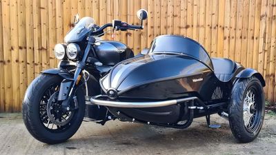 Triumph Rocket 3 Sidecar Kit Brings Retro Art Deco Style, and a Damn Good Time