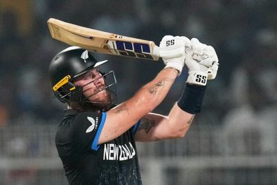 New Zealand hammer South Africa to sail through to T20 World Cup final