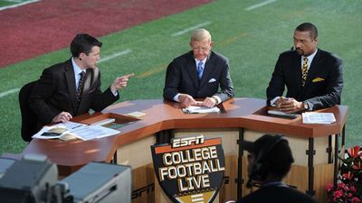Remembering Lou Holtz's Madcap ESPN Rivalry With Mark May