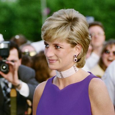 Princess Diana's Cause of Death "Was Not Lost" on Carolyn Bessette Kennedy and "Rattled" Her, Friends Say
