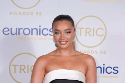 Love Island’s Lucinda addresses 11,000 Ofcom complaints