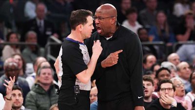 SI:AM | Knicks Coach Mike Brown Says SGA ‘Does a Great Job’ Lobbying for Fouls