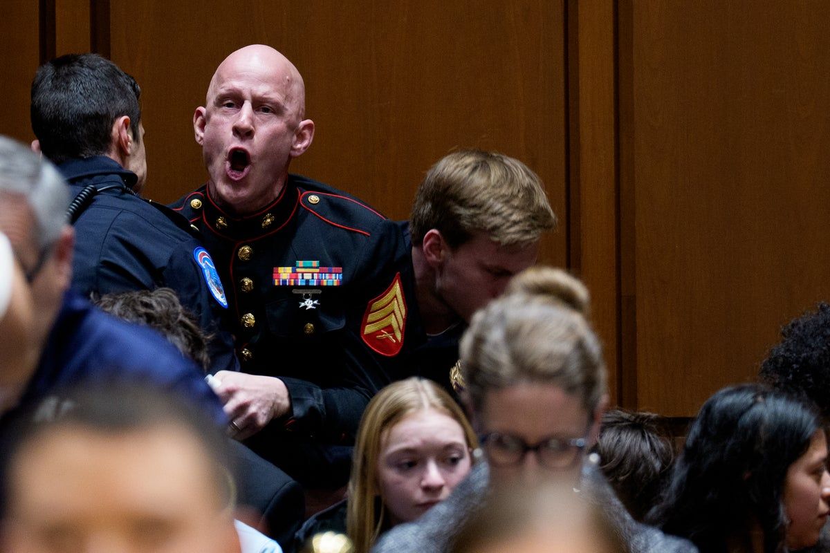 Justin Rohrlich Marine vet whose arm was broken when senator tossed…