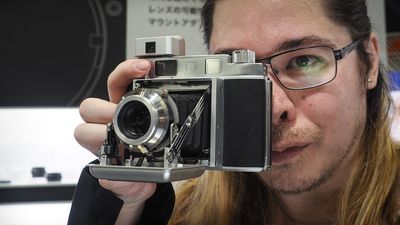 I tried TTArtisan's prototype folding camera –but I'm not sure you'll ever get your hands on one
