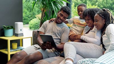 EE trials UK broadband that can download a 4K movie in 15 seconds and Call of Duty in less than 2 minutes – and you can try it for free