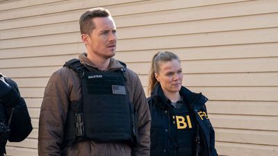 Chicago P.D. Showrunner Shares Why Upstead’s Crossover Ending Was An ‘Easy Pitch’ To Tracy Spiridakos And Jesse Lee Soffer