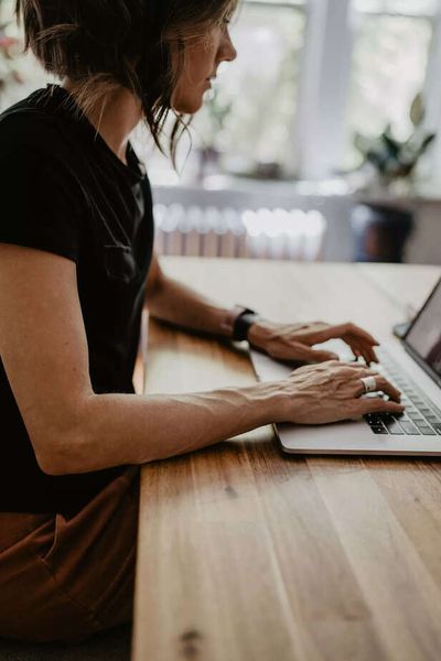 Why Spending Time Alone Can Improve Your Productivity