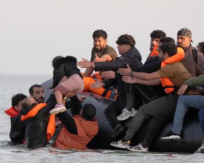 Friday briefing: Can the politics of cruelty around asylum help Labour in the polls?