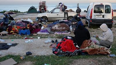 New Israeli airstrikes rock Beirut suburb as civilians flee feared escalation