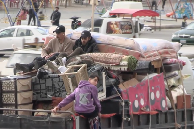 Southern Lebanon residents rush to flee homes as Israel pounds Beirut with bombs