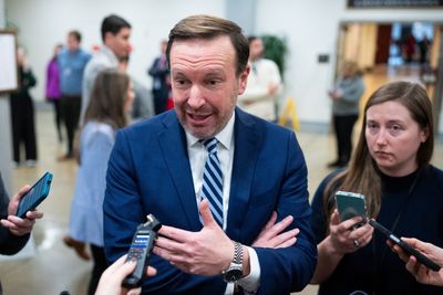 Democrats say immigration fight won't ease with Noem's departure