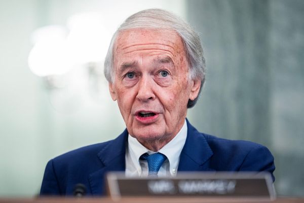 Kids online safety bills move forward from Senate, House panel