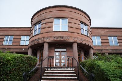 Anti-immigration protest organiser fined for threatening police officer