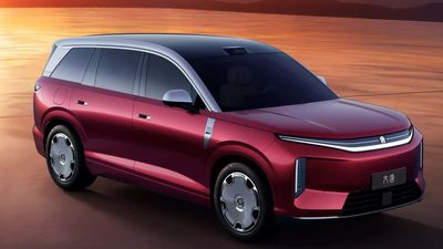BYD's New Flagship EV SUV Blows The Competition Out Of The Water
