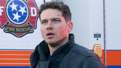 Why The Way Buck Reacted To His Parents’ News In 9-1-1’s Crossover Concerns Me