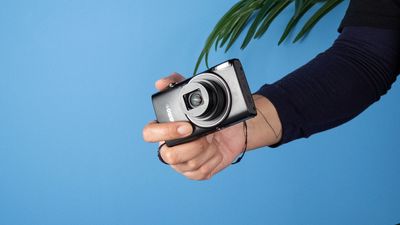 Kendall Jenner and Dua Lipa made this 10-year-old Canon compact go viral so I tested it to find out if it’s worth the hype — here’s how it went