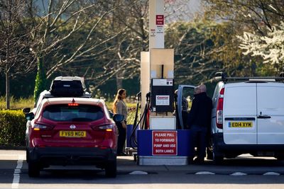 Oil prices rocket in biggest weekly gain since 2020