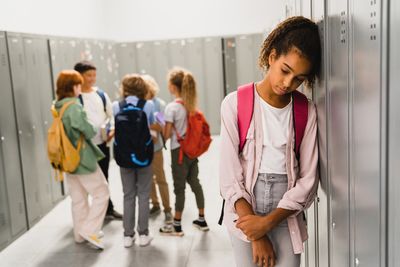 8 Warning Signs a Child May Be Dealing With Bullying at School