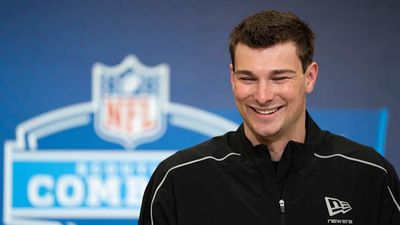 Four QBs the Raiders Could Sign to Mentor Fernando Mendoza After Geno Smith Split